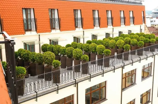 Rius Hotel