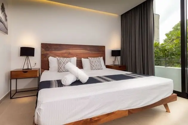 Riva Condo By Bric