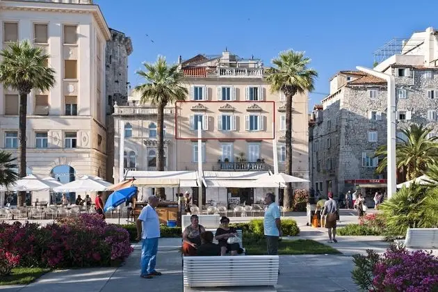 Riva Luxury Suites - Dış Mekan