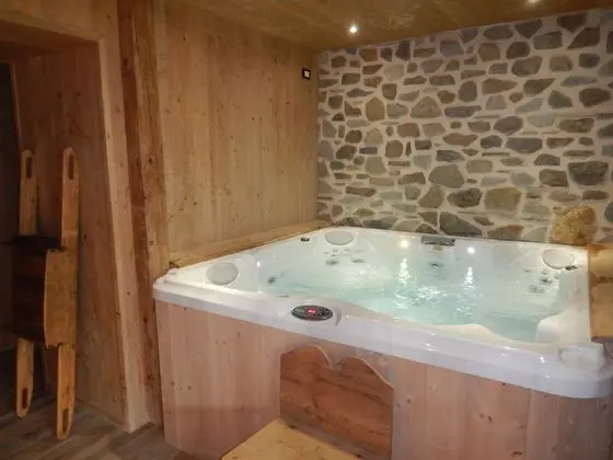 Hotel Riva Sport & Wellness - Havuz