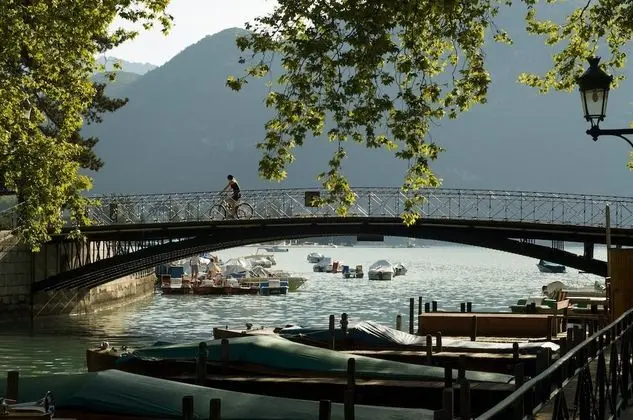 Rivage Hôtel & Spa Annecy - Dış Mekan