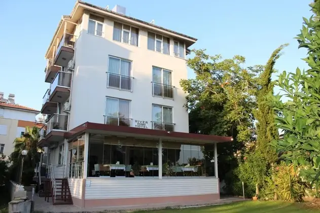 River Butik Hotel