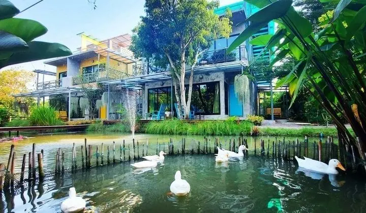 River CoCo Amphawa