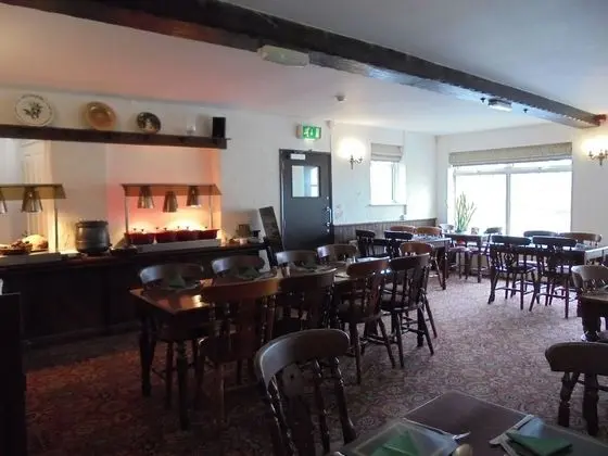 The River Don Tavern and Lodge - Yerinde Yemek