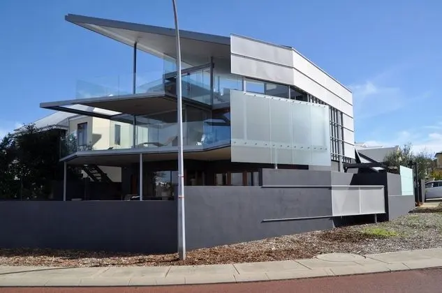 River Front Architect Villa - Dış Mekan