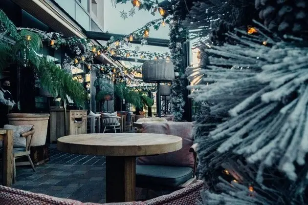The River Lee Hotel - Dış Mekan
