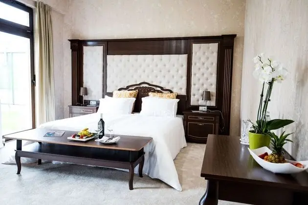 River Lodge - Öne Çıkan Resim