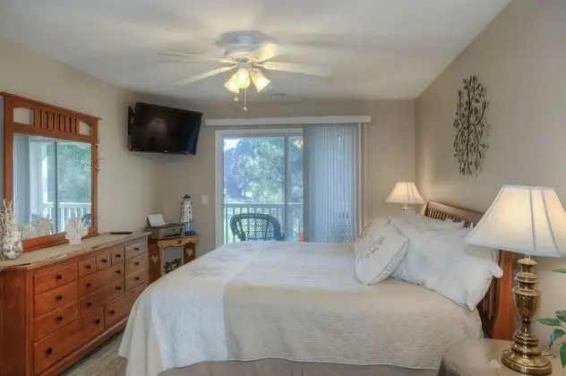 River Oaks by Palmetto Vacations - Oda