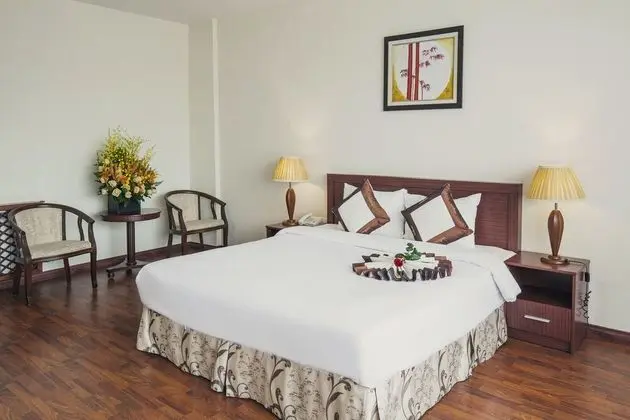 River Prince Dalat Hotel - Dış Mekan
