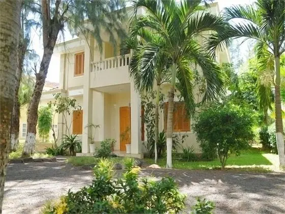 River Ray Estates