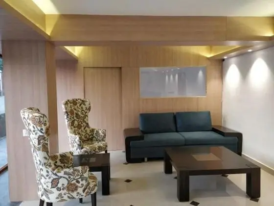 Hotel River Retreat - Lobi