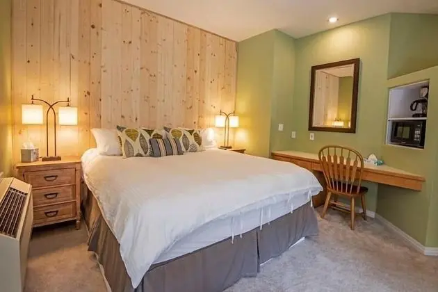 River Ridge 319b - Oda
