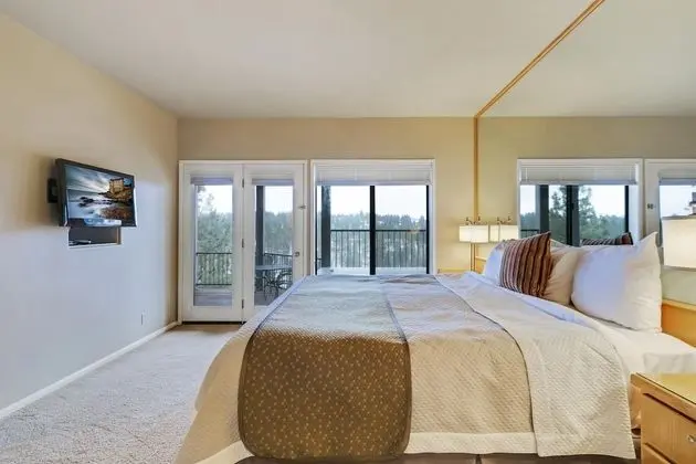 River Ridge 332a - Oda