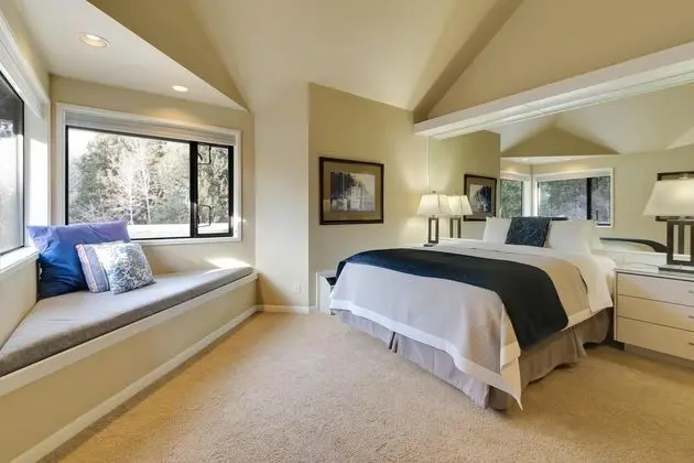 River Ridge 423b - Oda