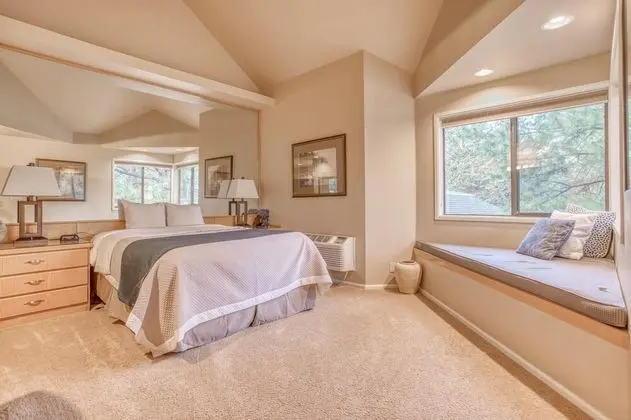 River Ridge 432b - Oda