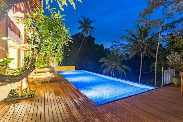 River Sakti Resort