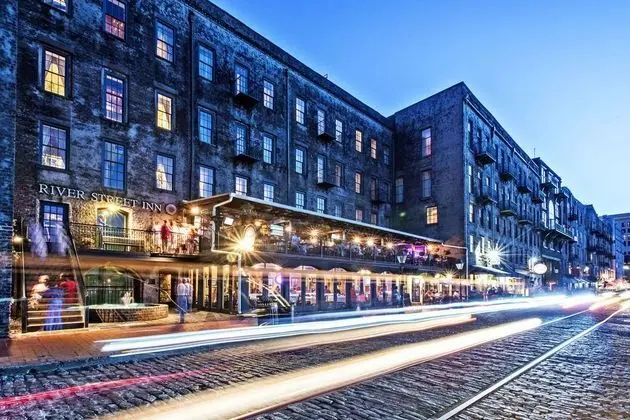 River Street Inn - Genel