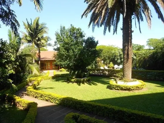 River Hotel