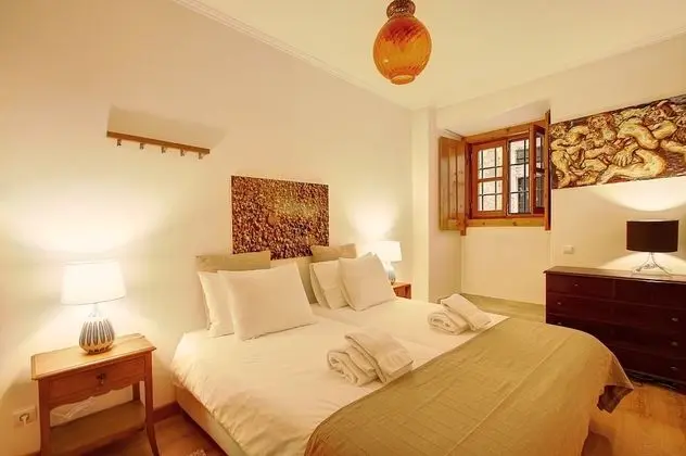 River View Very Central & Spacious 1 Bedroom