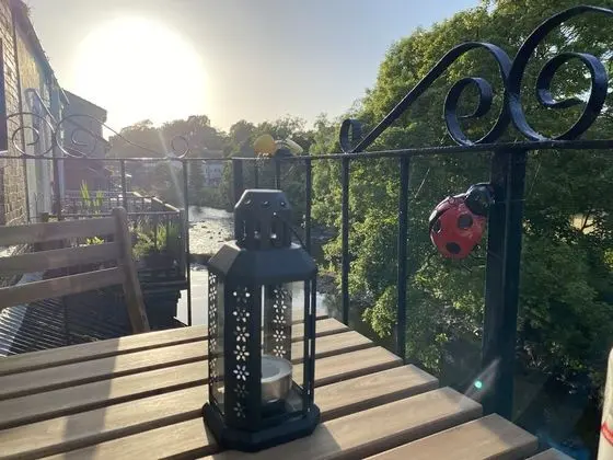 Riverbank Cottage Lake District, Double Balcony