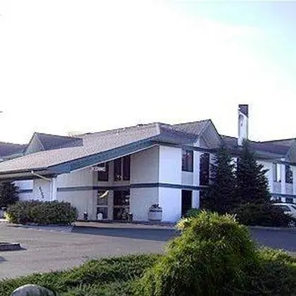 Riverbend Inn