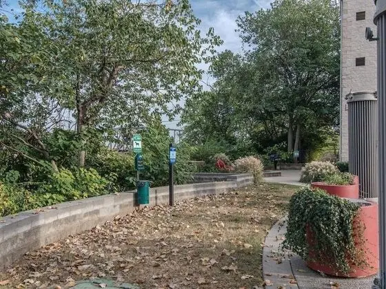 Riverfront Charm - Dış Mekan