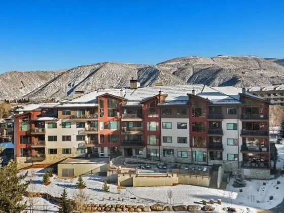 Riverfront Lodge - Dış Mekan