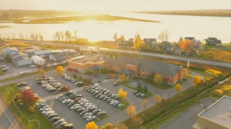 RiverRock Inn & Conference Centre - 1