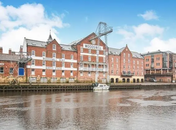 Riverside Apartment - Woodsmill Quay, Skeldergate