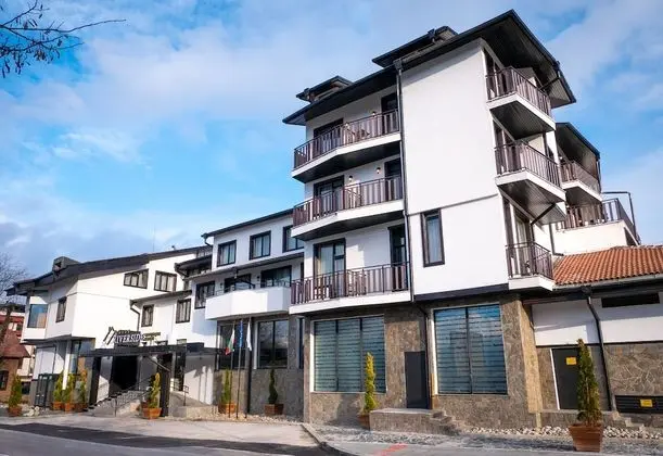 Riverside Boutique Hotel - 1