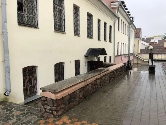 Riverside & China Town Hostel