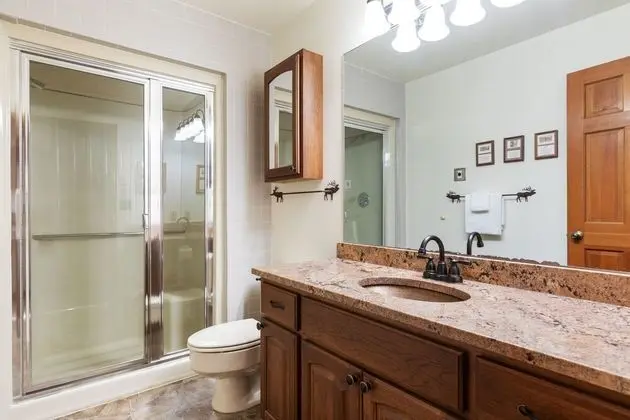 Riverside Condos B101 by Avantstay Condo Close To Downtown, Town Park & Ski Lift #8 - İç Mekan