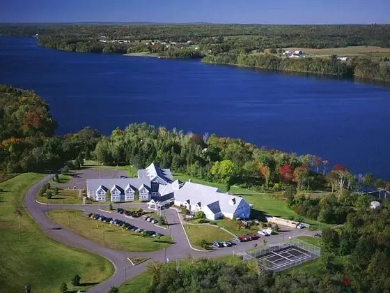 Riverside Resort & Conference Centre - 1