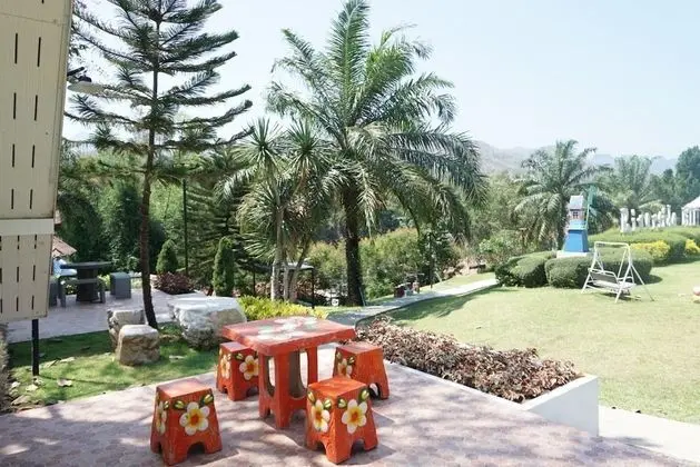Riverside Hill Resort & Restaurant - Oda Düzeni