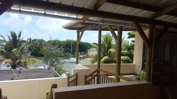 Riverside Holiday Home - İç Mekan