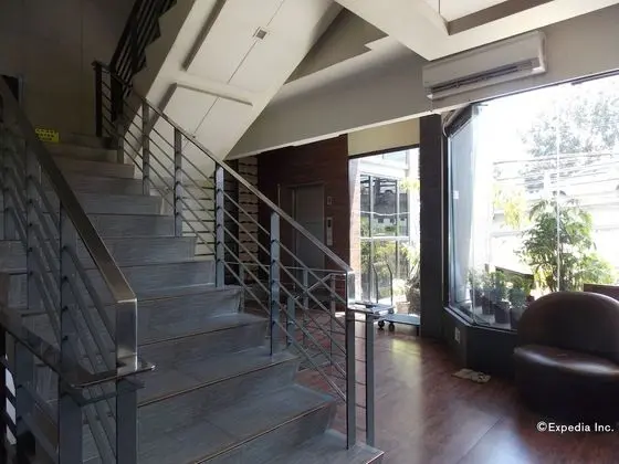 Riverside Inn - İç Mekan