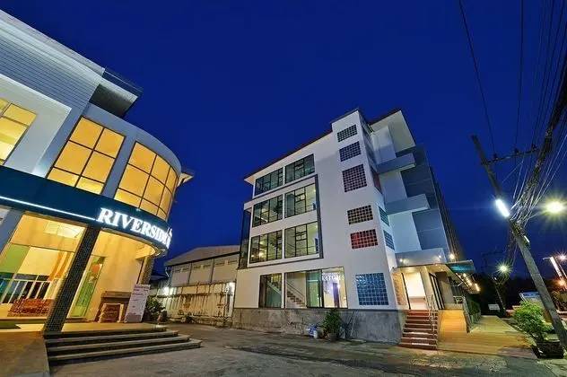 Riverside Hotel - Dış Mekan