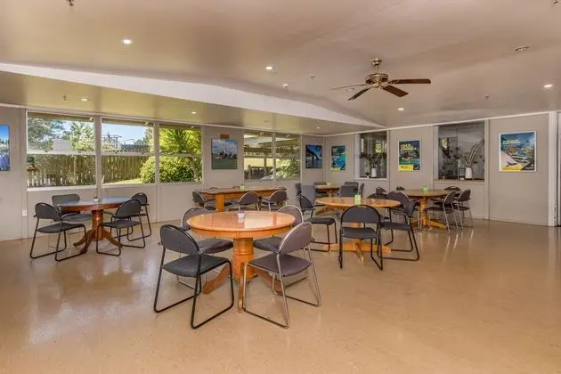 RIVERSIDE LODGE PAIHIA