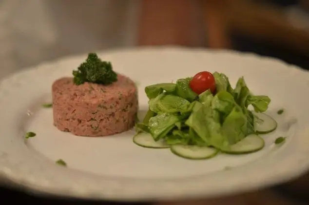 The Riverside Hotel - Yerinde Yemek