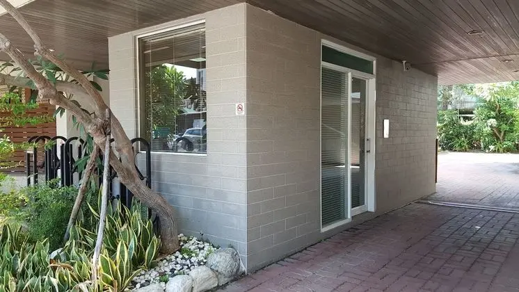 The Riverside Hotel & Motel - Lobi