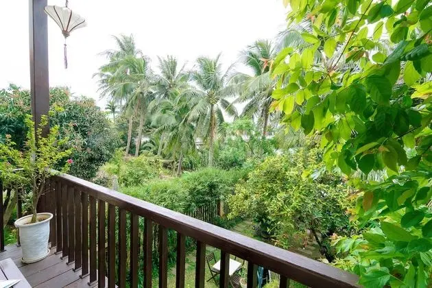 Riverside Oasis Villa