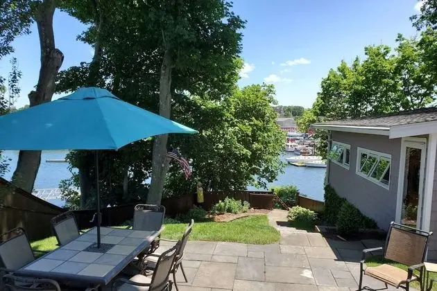Riverside Retreat - Dış Mekan