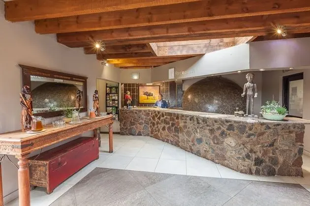 Riverstone Lodge - Lobi