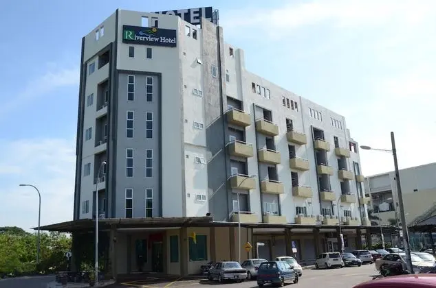 Riverview Hotel