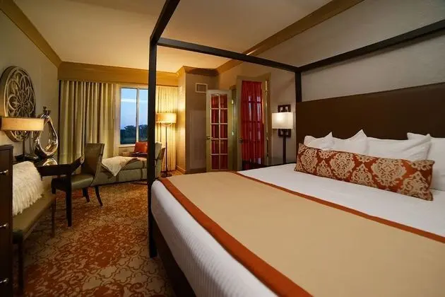 Riverwalk Casino Hotel - Oda