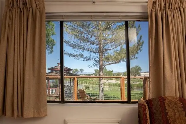 Riverwood Inn Hotel Signature Queen Suite - Oda