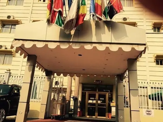 Riviera Hôtel Brazzaville - Dış Mekan