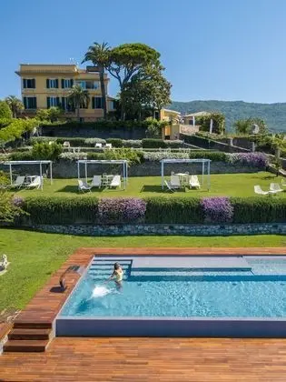 Villa Riviera Resort - Dış Mekan