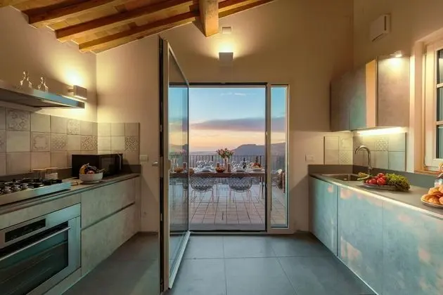 Villa Riviera Luxury Villa With Pool and Seaviews Close to Forte dei Marmi and Lucca - Oda