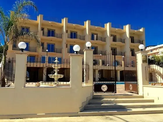 Hotel Riviera Palace - Dış Mekan